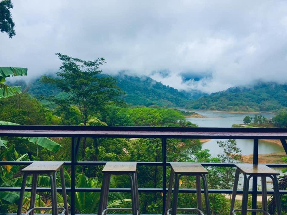 Baanhatsompaen Homestay Ranong Exterior foto