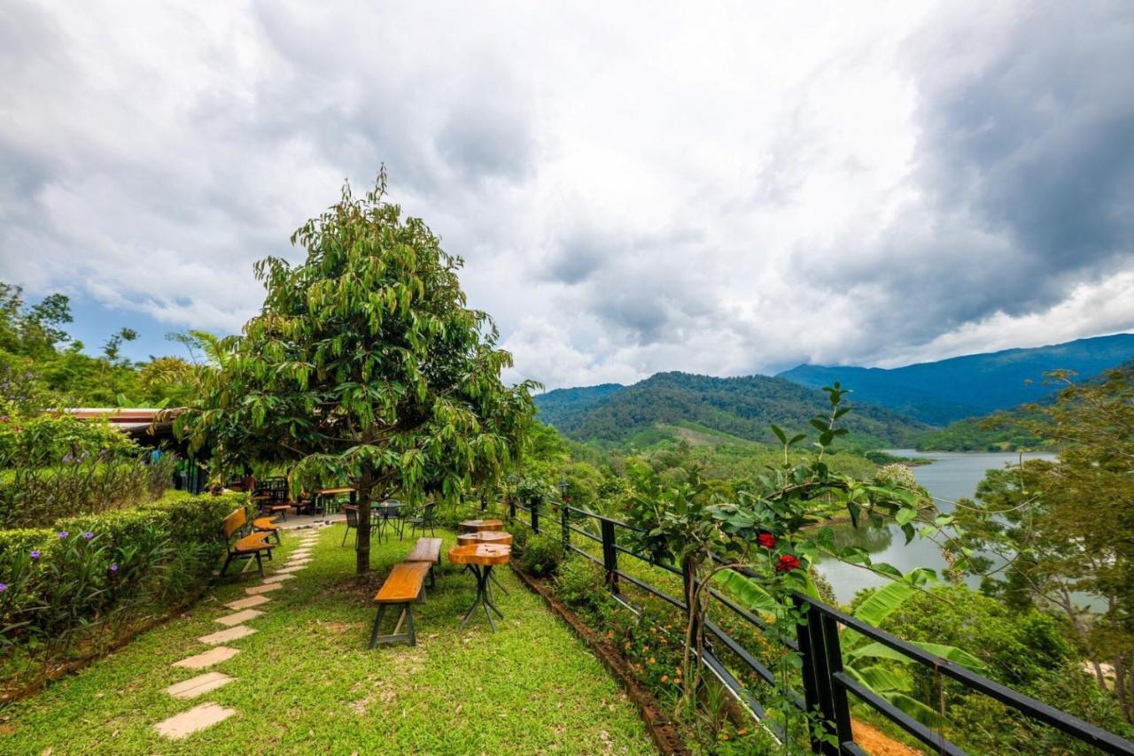 Baanhatsompaen Homestay Ranong Exterior foto